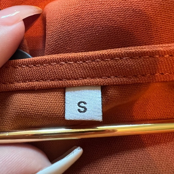 NEVER WORN BURNT ORANGE DRESS - Picture 3 of 3